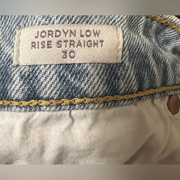 Pacsun Jordyn Low Rise Straight Leg Jeans Ripped Knee Light Indigo 30 - Picture 5 of 5